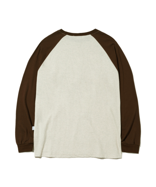 PAGESIISII(ページシシ)の「スクエアボックステキストプリントオーバーサイズロングスリーブブラウン(Tシャツ/カットソー・レディース・その他・LARGE/MEDIUM)」の3枚目の写真