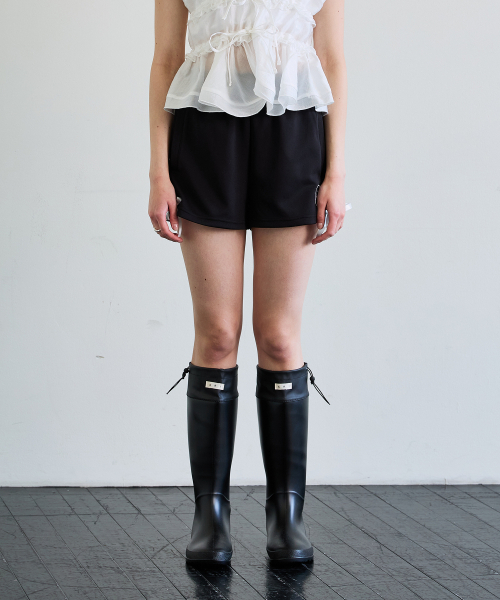 ARI(アリ)の「RIBBON JERSEY TRACK MICRO SHORTS / BLACK(その他パンツ・レディース・ブラック・FREE)」の1枚目の写真