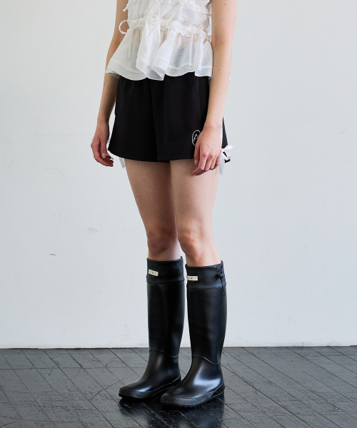 ARI(アリ)の「RIBBON JERSEY TRACK MICRO SHORTS / BLACK(その他パンツ・レディース・ブラック・FREE)」の2枚目の写真