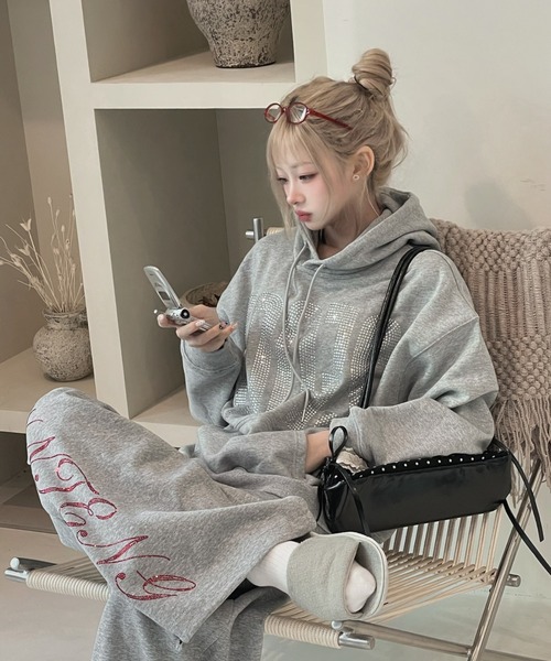 KsG（ケーエスジー）の「ラインストーンレタリングスウェットパンツ（スウェットパンツ・レディース・ブラック/グレー・MEDIUM/SMALL/LARGE/X-LARGE）」の9枚目の写真