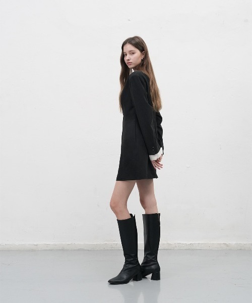 GENERAL IDEA(ジェネラルアイデア)の「【GENERAL IDEA】カフスミニワンピース / CUFFS COLORATION MINI ONE PIECE(ワンピース・レディース・ブラック・S/M/L)」の4枚目の写真