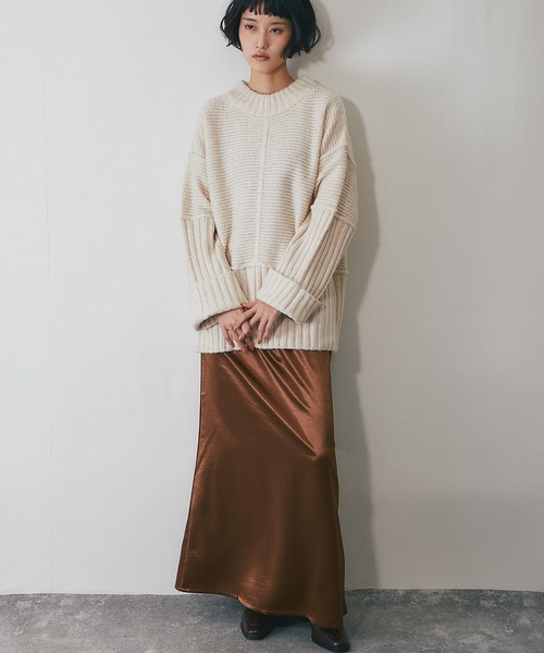 ANOTHER S（アナザーエス）の「サテンロングスカート（スカート・レディース・ブラック/ブラウン/グレイッシュベージュ・FREE）」の16枚目の写真