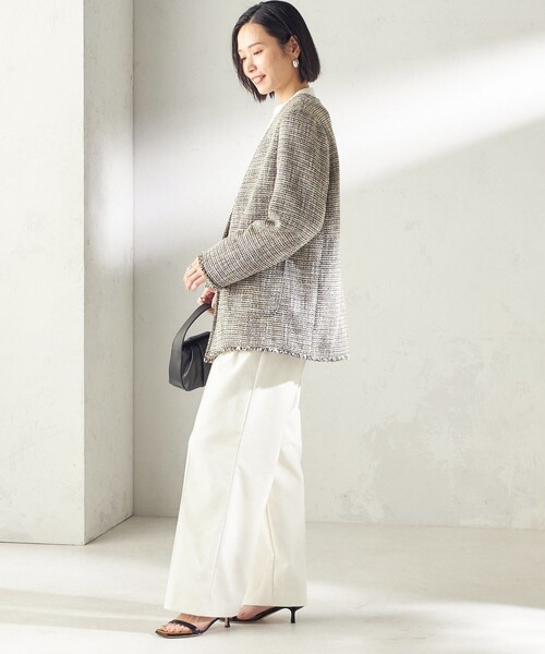 SHIPS（シップス）の「トライスピン 杢 ツイード カラーレス ジャケット（セレモニー対応可）（ノーカラージャケット・レディース・ライトグレー/ブラック・ONE SIZE）」の22枚目の写真