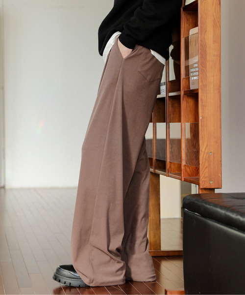 neos(ネオス)の「【neos】ルーズシルエット ウールライク タック ワイド パンツ(その他パンツ・メンズ・ブラック/ブルー/ブラウン・MEDIUM/LARGE)」の12枚目の写真