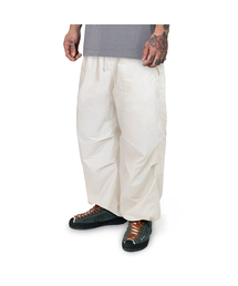 WHILE（ワイル）の「SSタートルバルーンクライミングパンツ(IVORY)（スウェットパンツ）」