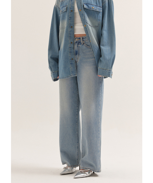 BUTTON UP(ボタンアップ)の「スタンダードウォッシュドワイドデニム(デニムパンツ・レディース・その他・SMALL/MEDIUM/LARGE)」の3枚目の写真