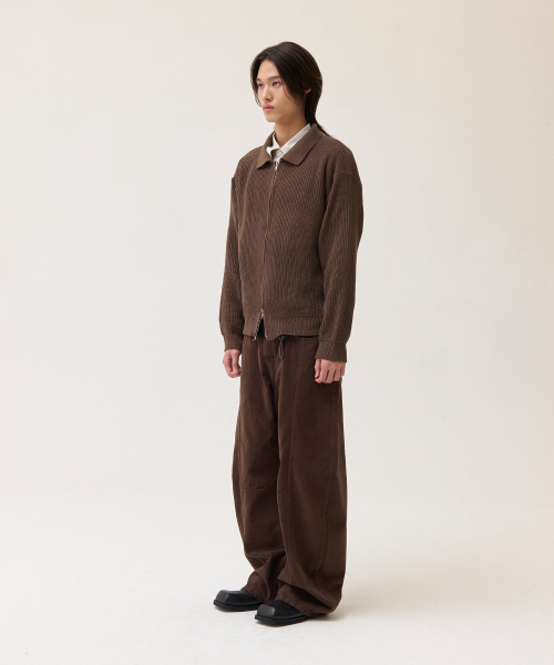 AKECII(アケシ)の「デンシングカラー ニットジップアップ_ブラウン(カーディガン/ボレロ・メンズ・その他・ONE SIZE)」の5枚目の写真