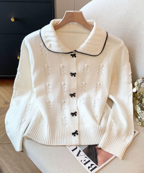 frunco(フランコ)の「【ZOZOTOWN限定】襟付きリボンボタンニット(ニット/セーター・レディース・ブラック/ホワイト・FREE)」の1枚目の写真