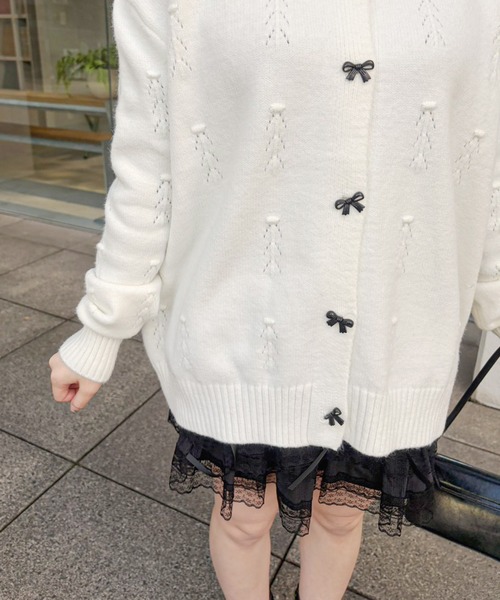 frunco(フランコ)の「【ZOZOTOWN限定】襟付きリボンボタンニット(ニット/セーター・レディース・ブラック/ホワイト・FREE)」の22枚目の写真