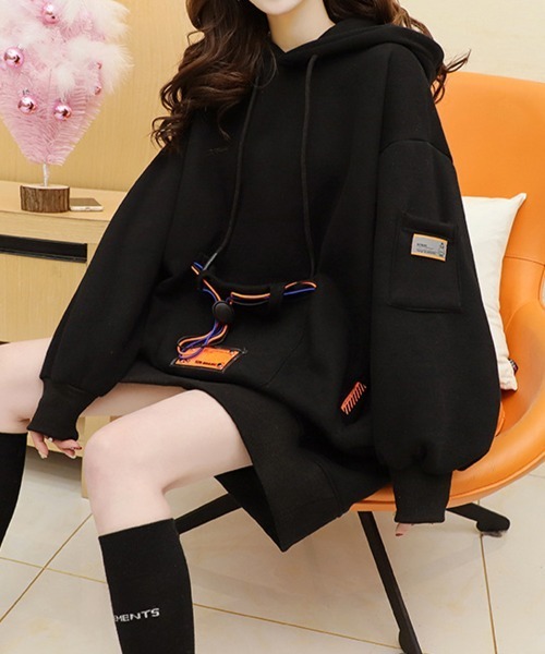 SallyLunn(サリーラン)の「マルチアクセントゆったりパーカー(パーカー・レディース・ホワイト/パープル/スミクロ・MEDIUM/LARGE)」の4枚目の写真
