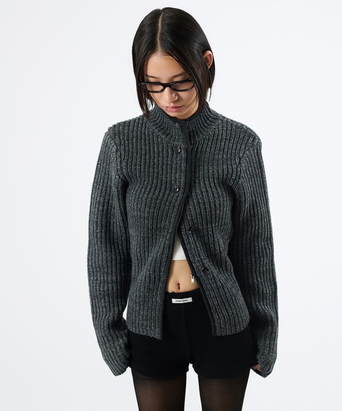 FTW(エフティダブリュー)の「2WAY MELANGE BUTTON ZIP KNIT(ニット/セーター・レディース・チャコールグレー/パープル・SMALL/MEDIUM)」の6枚目の写真