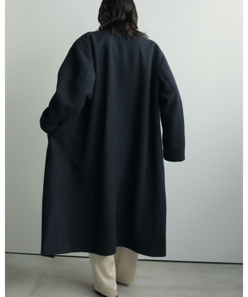 anuke（アンヌーク）の「anuke Collarless Cocoon Coat 62520003（ブルゾン・レディース・チャコールグレー/ネイビー・36/38）」の9枚目の写真