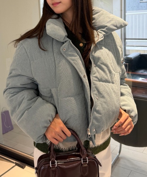 mebole(メボレ)の「コーデュロイショートダウンジャケット(ダウンジャケット/コート・レディース・ブラック/アイボリー/ブルー・FREE)」の11枚目の写真