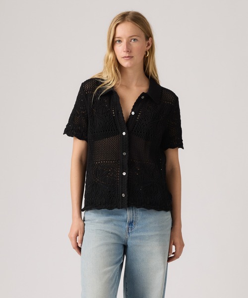 Levi's(リーバイス)の「Levi's/リーバイス スザンナ フローラル クロシェ シャツ(シャツ/ブラウス・レディース・ブラック・M/S/XS)」の2枚目の写真