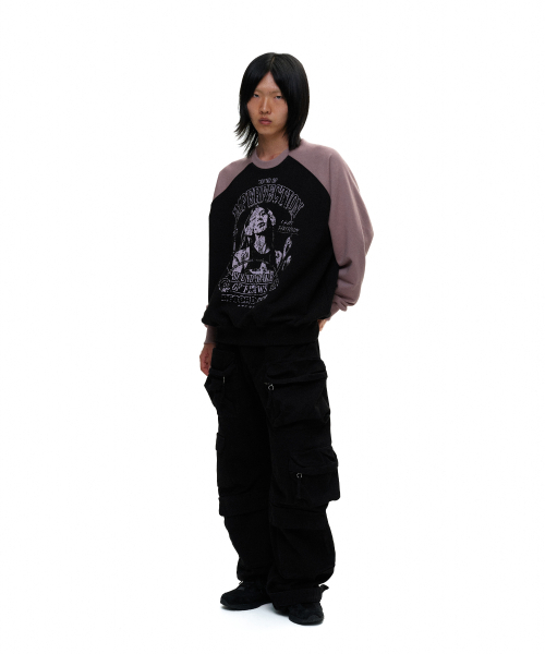 DEFYCLUBROBBERS(ディファイクラブロバース)の「Imperfection reglan sweatshirt (2color)(スウェット・レディース・ブラウン/ブラック・MEDIUM/LARGE)」の4枚目の写真