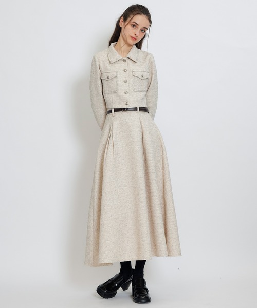 REDYAZEL(レディアゼル)の「ダブルステッチツイードブラウス×フレアロングスカートセットアップ(セットアップ・レディース・ネイビー/ベージュ/チャコールグレー/オフホワイト・FREE)」の4枚目の写真