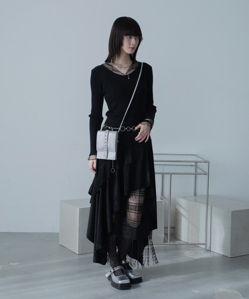 VACANCY(ヴァカンシー)の「バックルデザインミニショルダーバッグ/ポシェット(ショルダーバッグ・レディース・ブラック/グレー・FREE)」の19枚目の写真