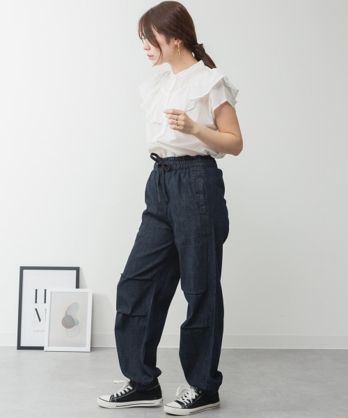 aity(アイティ)の「M-4L リラックスワイドパラシュートデニムパンツ(デニムパンツ・レディース・ライトブルー/ワンウォッシュ/ネイビー・M/L/LL/3L/4L)」の6枚目の写真