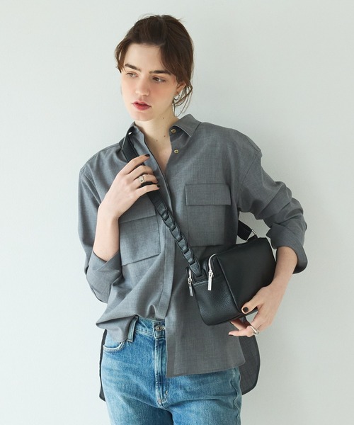 LOWELL things(ロウェル シングス)の「【人気定番アイテム/再入荷】Frec/Wファスナースクエアショルダー(ショルダーバッグ・レディース・ブラック/アイボリー・フリー)」の3枚目の写真