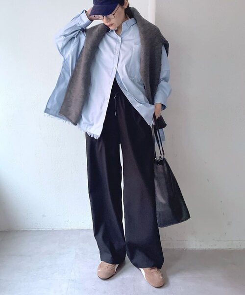 ear PAPILLONNER（イアパピヨネ）の「オンオフ兼用ライトイージーパンツ【SUM1 STYLE(スミスタイル)】（その他パンツ・レディース・ブルー系その他/キャメル/ブラック・FREE）」の18枚目の写真