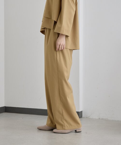 ear PAPILLONNER（イアパピヨネ）の「オンオフ兼用ライトイージーパンツ【SUM1 STYLE(スミスタイル)】（その他パンツ・レディース・ブルー系その他/キャメル/ブラック・FREE）」の7枚目の写真