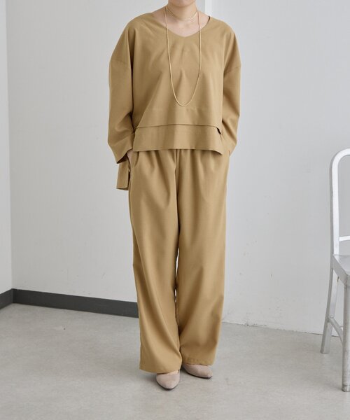 ear PAPILLONNER（イアパピヨネ）の「オンオフ兼用ライトイージーパンツ【SUM1 STYLE(スミスタイル)】（その他パンツ・レディース・ブルー系その他/キャメル/ブラック・FREE）」の10枚目の写真