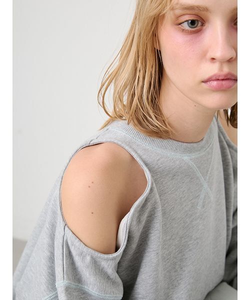 SORIN(ソリン )の「Cut Out Shoulder Sweat Top/カットアウトショルダー スウェットトップ(スウェット・レディース・ブラック/グレー/ホワイト・38)」の9枚目の写真
