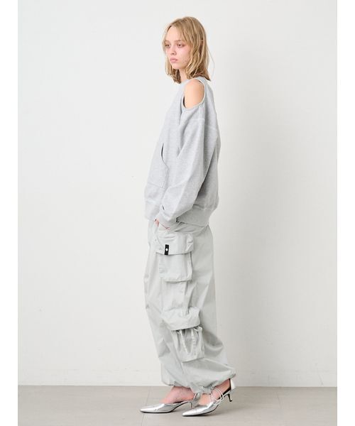 SORIN(ソリン )の「Cut Out Shoulder Sweat Top/カットアウトショルダー スウェットトップ(スウェット・レディース・ブラック/グレー/ホワイト・38)」の13枚目の写真