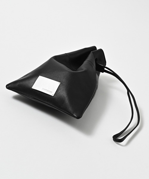 ADAM PATEK(アダムパテック)の「【ADAMPATEK/アダムパテック】water repellent leather mini drawstring bag/撥水レザーミニ巾着バッグ(ハンドバッグ・メンズ・ブラック・FREE)」の3枚目の写真