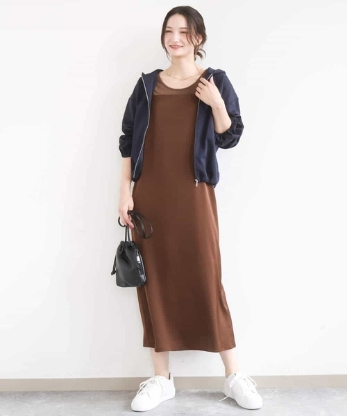 MK MICHEL KLEIN(エムケーミッシェルクラン)の「コットンポンチパーカー/洗える(パーカー・レディース・ネイビー/ベージュ・38)」の5枚目の写真