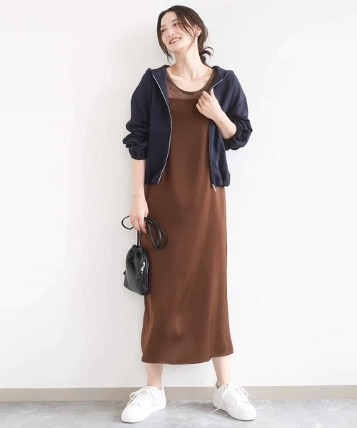 MK MICHEL KLEIN(エムケーミッシェルクラン)の「コットンポンチパーカー/洗える(パーカー・レディース・ネイビー/ベージュ・38)」の6枚目の写真