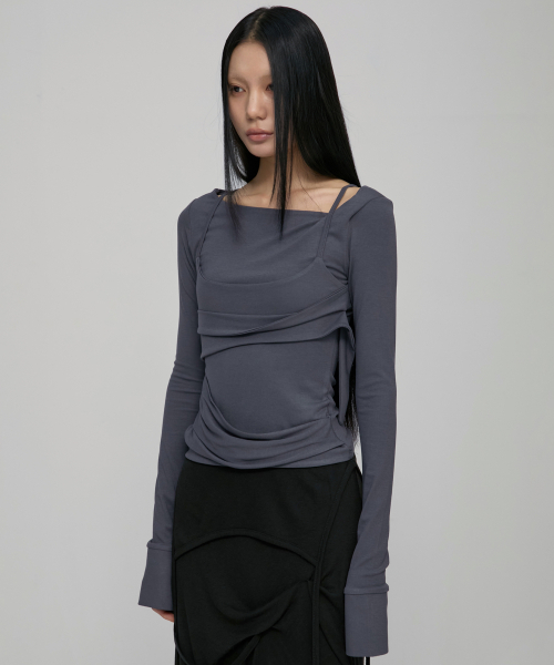 FLAREUP(フレアアップ)の「Layered Bustier Long Sleeve (FL-105_Charcoal)(Tシャツ/カットソー・レディース・チャコール・OS)」の2枚目の写真