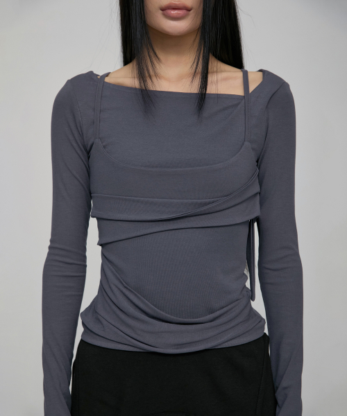 FLAREUP(フレアアップ)の「Layered Bustier Long Sleeve (FL-105_Charcoal)(Tシャツ/カットソー・レディース・チャコール・OS)」の4枚目の写真