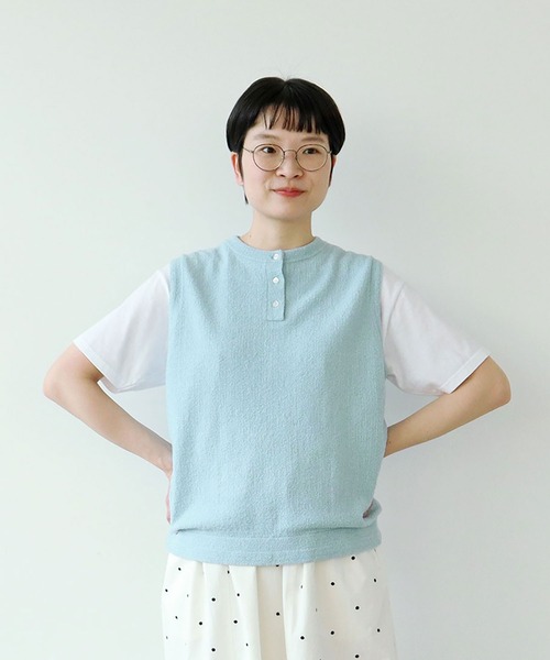 PAR ICI(パーリッシィ)の「ファンシーヤーン 模様編みニットベスト(ベスト・レディース・サックスブルー/ブラック/アイボリー・FREE)」の13枚目の写真