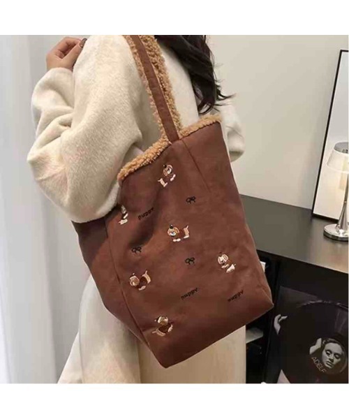 tone(トーン)の「【88eighty-eight】ふわふわもこもこ子犬刺繍リバーシブルトートバッグ【import】(MA)(トートバッグ・レディース・ブラウン・FREE)」の9枚目の写真