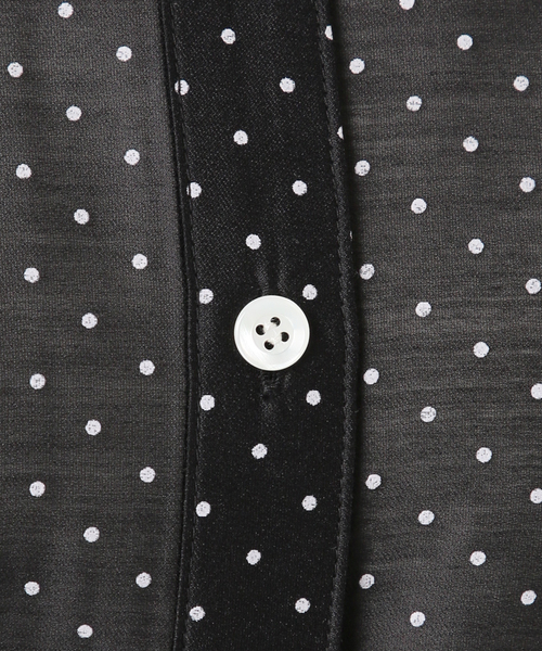 SLOBE IENA(スローブイエナ)の「ドットピンタックバルーンスリーブブラウス(シャツ/ブラウス・レディース・ホワイト/ブラック・FREE)」の12枚目の写真