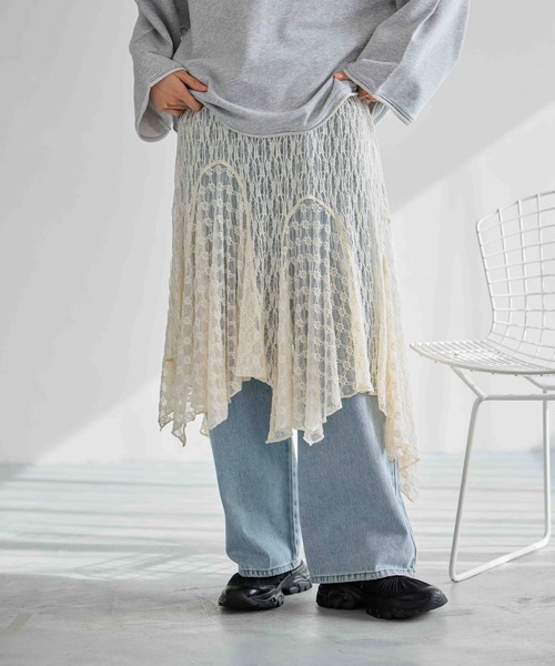 studio CLIP（スタディオクリップ）の「レースビスチェワンピース（ワンピース・レディース・アイボリー/ブラック・FREE）」の7枚目の写真