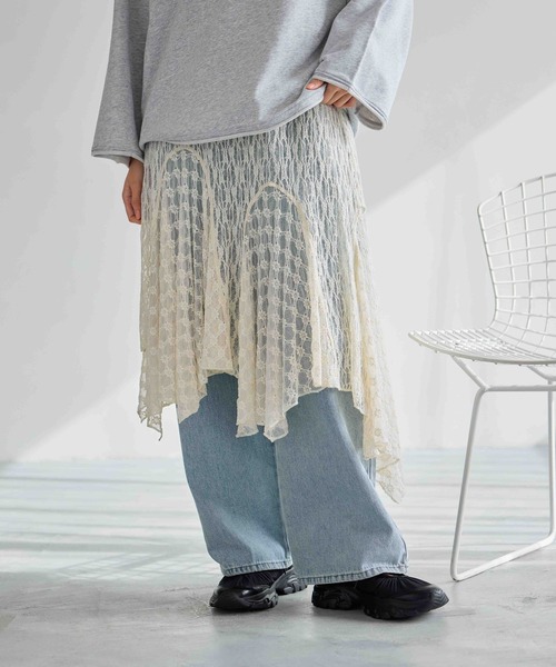 studio CLIP（スタディオクリップ）の「レースビスチェワンピース（ワンピース・レディース・アイボリー/ブラック・FREE）」の8枚目の写真