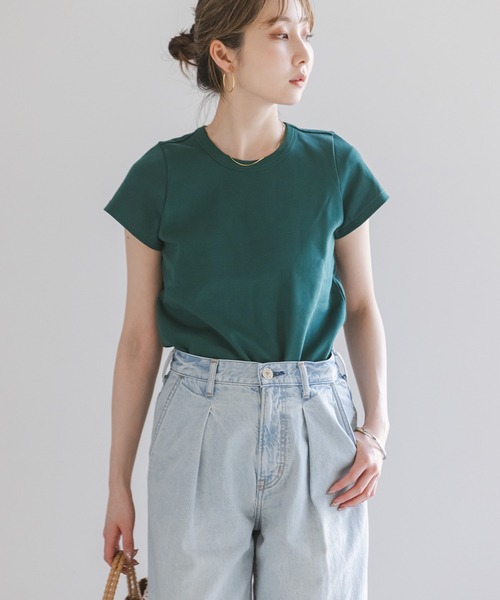 Noble（ノーブル）の「《追加・WEB限定カラー》スビンコットンスムースコンパクトTシャツ（Tシャツ/カットソー・レディース・ピンク/ホワイト/チャコールグレー/イエロー/モスグリーン・FREE）」の16枚目の写真