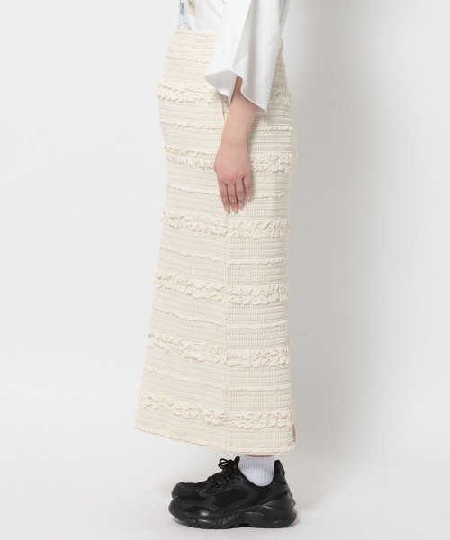 LEPSIM（レプシィム）の「【産前・産後対応】マタニティ／ジャガードナロースカート2　670078（マタニティウェア/グッズ・レディース・ブラック/ナチュラル・FREE）」の4枚目の写真