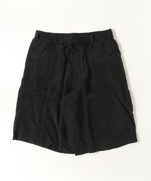 Y-3（ワイスリー）の「Y-3 CRINKLE PLEATED SHORTS（その他パンツ・メンズ・ブラック・X-LARGE/LARGE/MEDIUM/SMALL/X-SMALL）」の4枚目の写真
