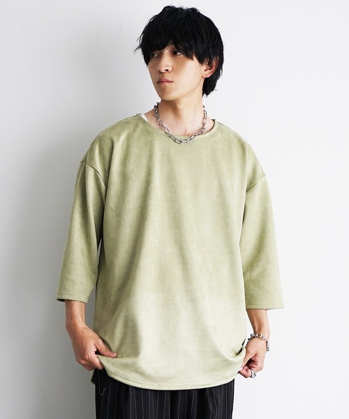MinoriTY（マイノリティ）の「【MinoriTY】スウェード素材オーバーサイズ7分袖Tシャツ メンズ カットソー ボートネック 半袖Tシャツ ルーズフィット ビッグシルエット（Tシャツ/カットソー・メンズ・アイボリー/グレイッシュベージュ/ライトグリーン・S/M/L）」の3枚目の写真