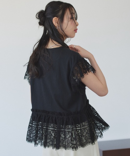 TREOVER（トレオーバー）の「着映えるレースデザインが大人可愛いヘムスリーブレースデザイントップス（Tシャツ/カットソー・レディース・オフホワイト/ブラック・FREE）」の22枚目の写真