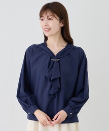 チェーン付きボウタイブラウス