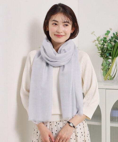 ITS'DEMO（イッツデモ）の「カラーラージストール（ストール/ショール・レディース・グレー/パープル/ベビーピンク・00）」の8枚目の写真