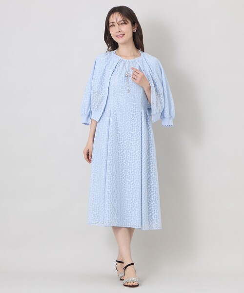 TO BE CHIC(トゥー ビー シック)の「ジャカードレース ギャザードレス(ワンピース・レディース・ブルー系その他2/ブラック・40)」の5枚目の写真