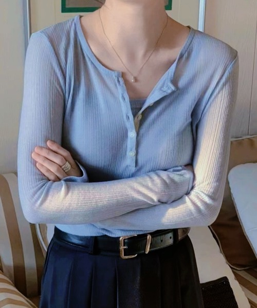 Doula Doula（ドゥーラドゥーラ）の「シアーヘンリーネックトップス&キャミソール 2点セット（Tシャツ/カットソー・レディース・ブラック/グレー/ライトイエロー/ブルー・FREE）」の8枚目の写真