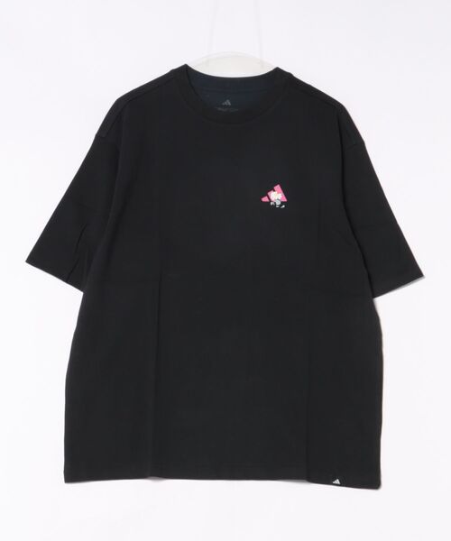 adidas(アディダス)の「《adidas》W オーバーサイズグラフィックTシャツ(Tシャツ/カットソー・レディース・ブラック/ホワイト/セージグリーン・M/S/XL/L)」の2枚目の写真