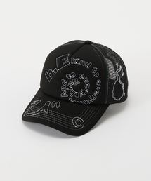 b.Eautiful（ビューティフル）の「【b.Eautiful/ビューティフル】 b.i Foam Trucker Hat（BLACK）（キャップ）」