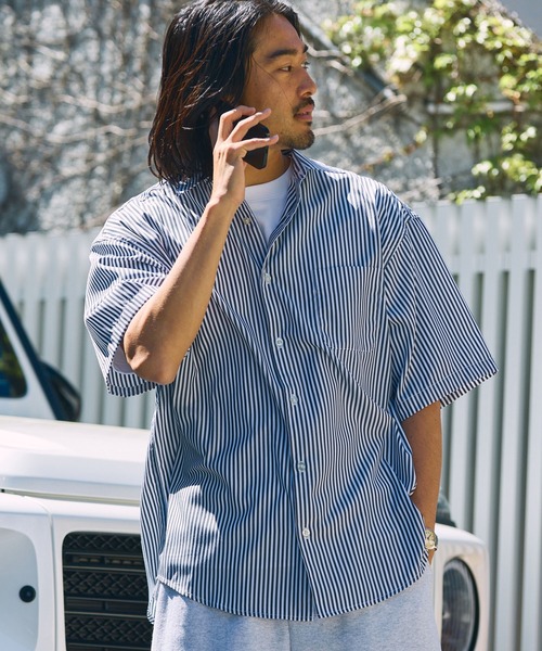 THE CRAFT CREW PRODUCTS(ザクラフトクループロダクツ)の「<接触冷感・イージーケア>マルチファンクショナル ビッグシルエット アソート レギュラーカラー 半袖シャツ【THE CRAFT CREW PRODUCTS】(シャツ/ブラウス・メンズ・オフホワイト/サックスブルー/ブルー系/ブラック系/ベージュ系/ダークグレー/ネイビー系/グレー系/ブラック系2・S/L/M)」の6枚目の写真